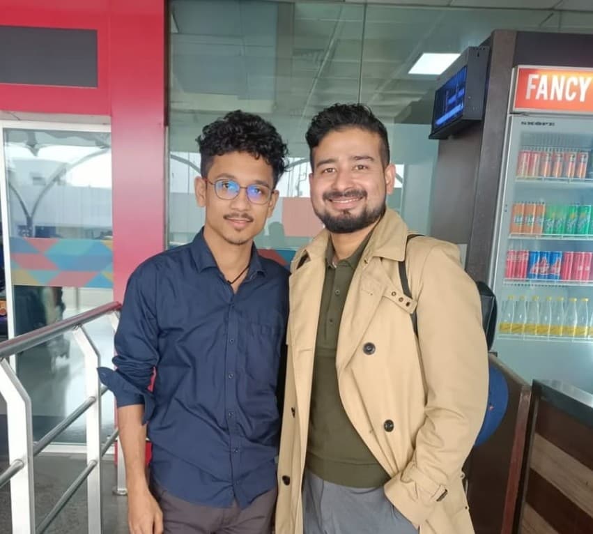 Manoj with his parents