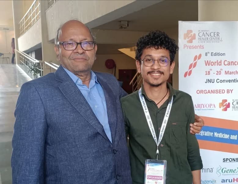 Manoj with his parents